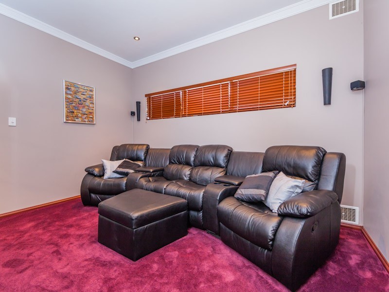 9 Charvil Mews, Wellard WA 6170