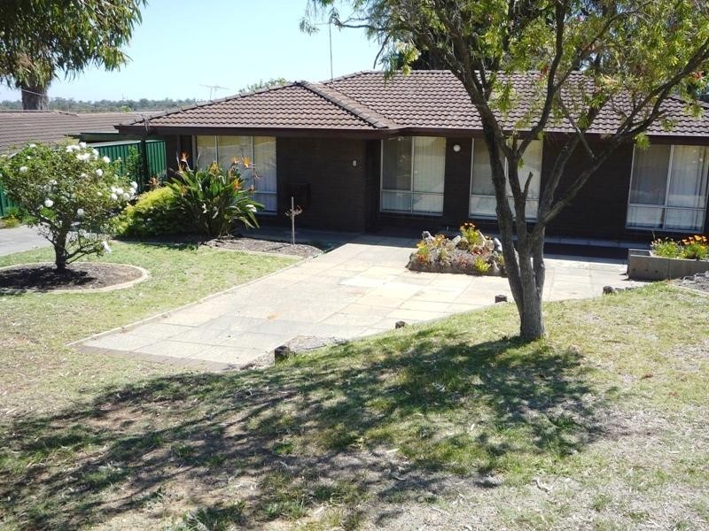 8 Gamblin Way, Parmelia WA 6167