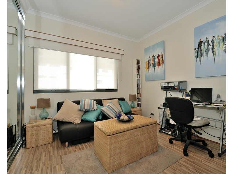 19/19 Junction Boulevard, Cockburn Central WA 6164