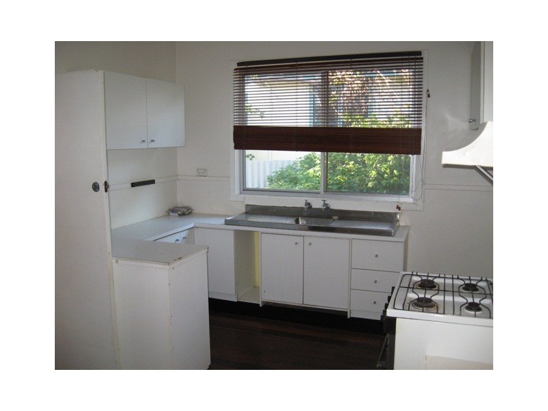 18 Ridley Way, Medina WA 6167