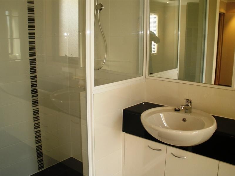1a Crest Place, Safety Bay WA 6169