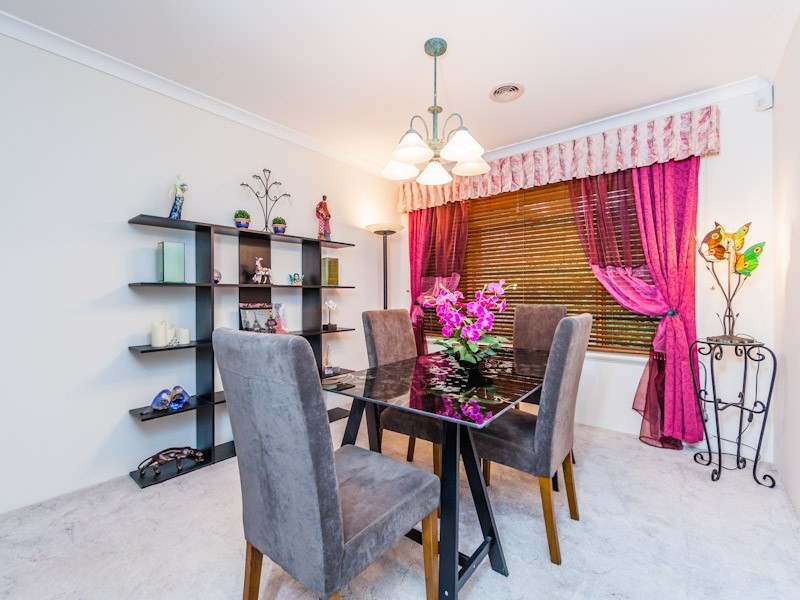 6 Coachman Court, Wellard WA 6170