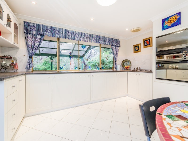 6 Coachman Court, Wellard WA 6170