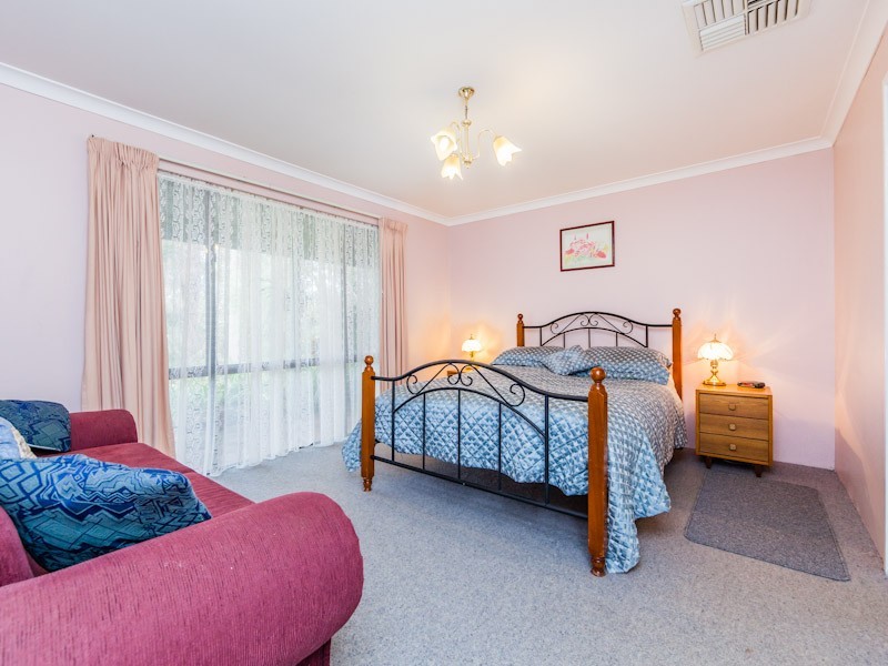 3 Coachman Court, Wellard WA 6170