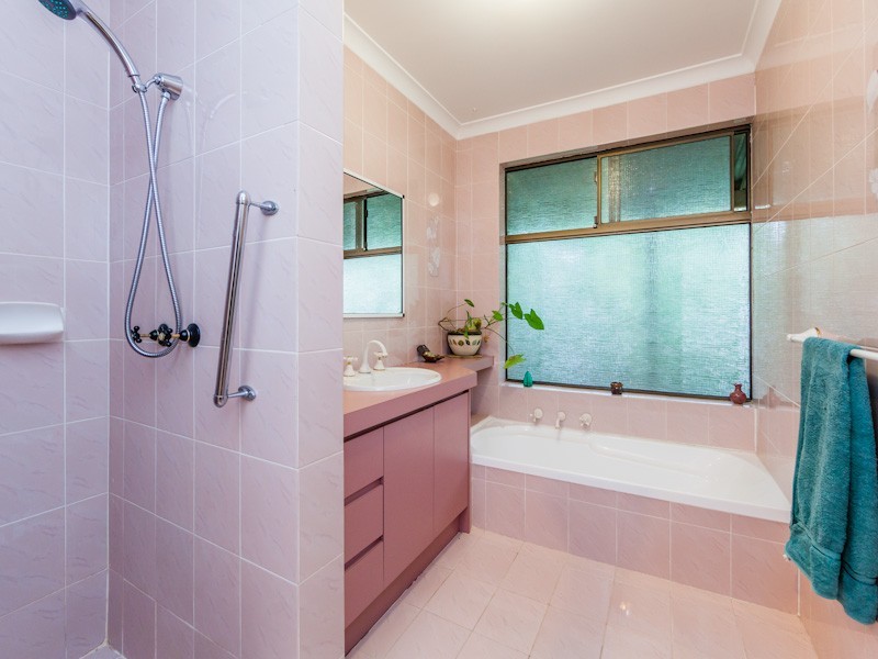 3 Coachman Court, Wellard WA 6170