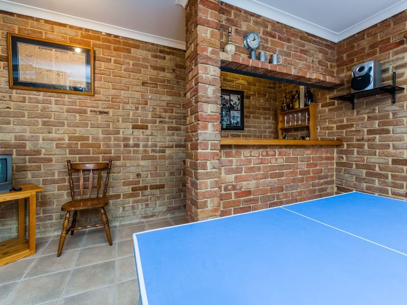 3 Coachman Court, Wellard WA 6170