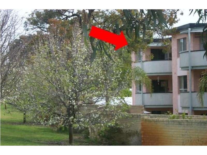 21/4 Canham Way, Orelia WA 6167