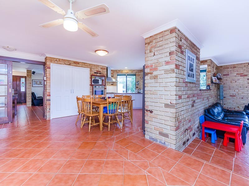 9 Cooper Court, Wellard WA 6170