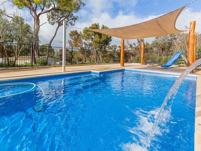 9 Cooper Court, Wellard WA 6170