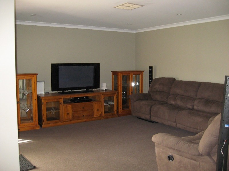 72 Price Parkway, Bertram WA 6167