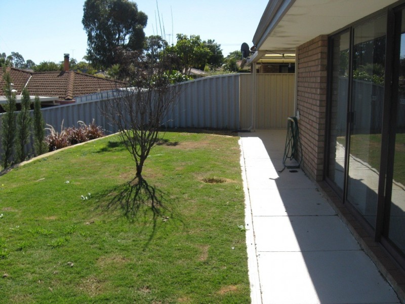 1 Loep Court, Parmelia WA 6167