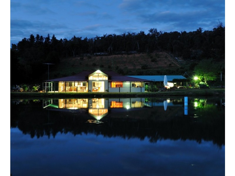 64 Canns Road, Bedfordale WA 6112