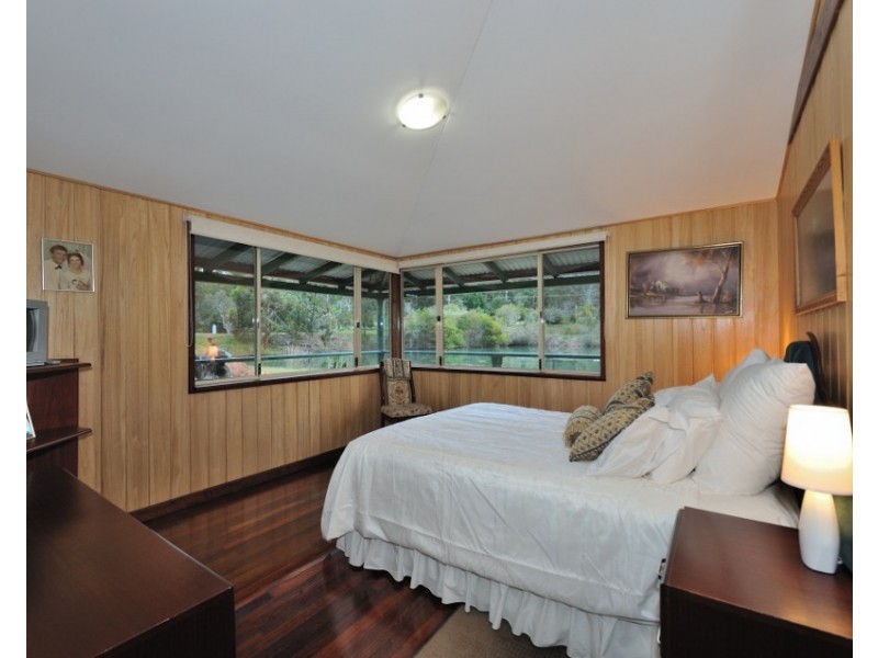 64 Canns Road, Bedfordale WA 6112