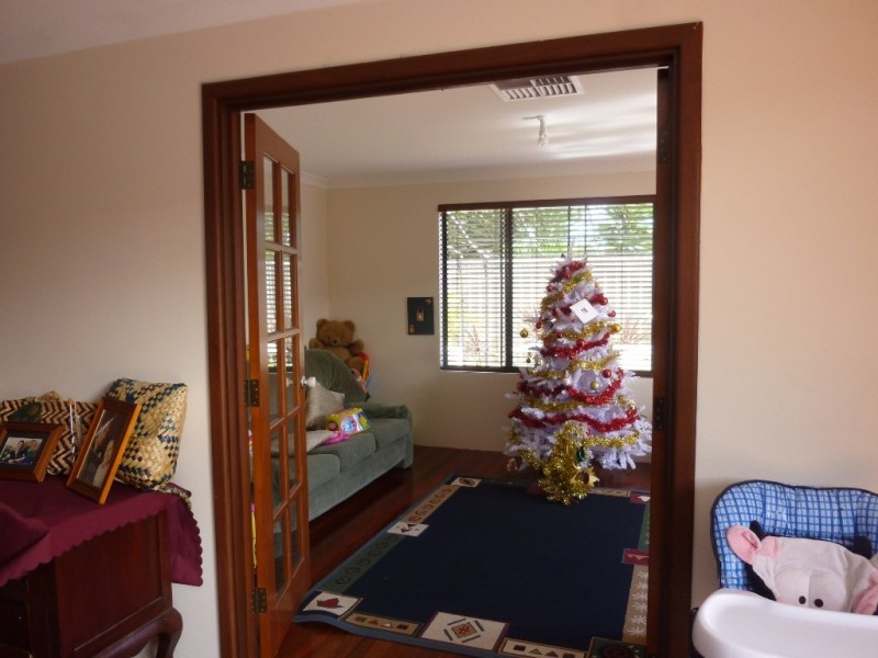 23 Surbiton Approach, Wellard WA 6170