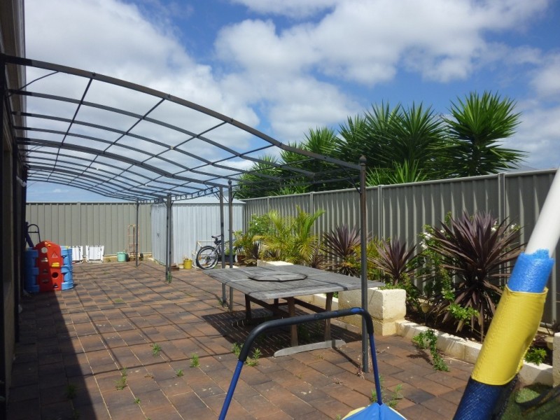 23 Surbiton Approach, Wellard WA 6170