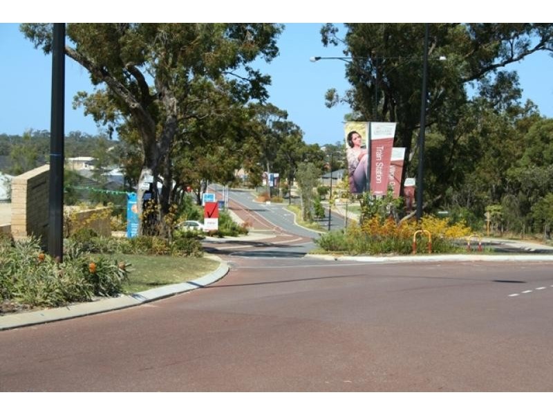 2 Cookham Green, Wellard WA 6170