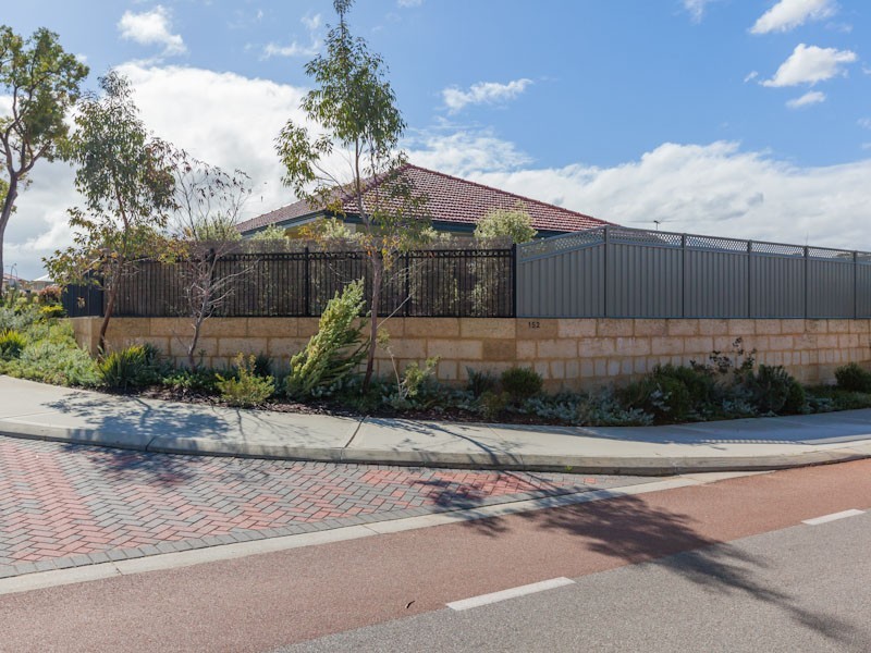 152 Runnymede Gate, Leda WA 6170