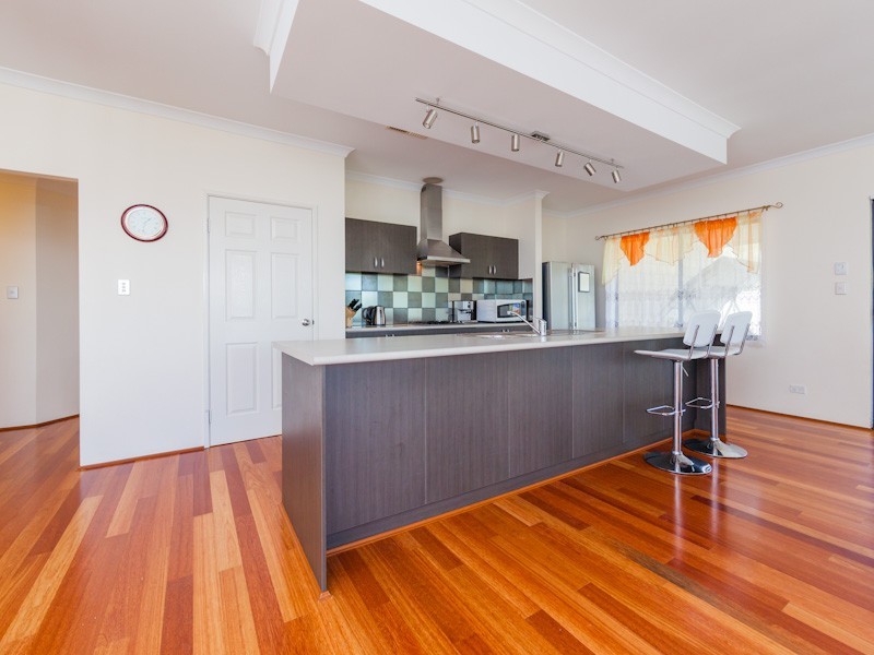 152 Runnymede Gate, Leda WA 6170