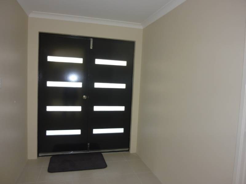 13A Warner Road, Parmelia WA 6167