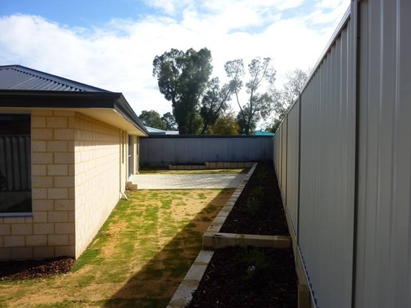 13A Warner Road, Parmelia WA 6167