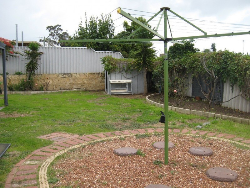 8 Liddington Rise, Leda WA 6170