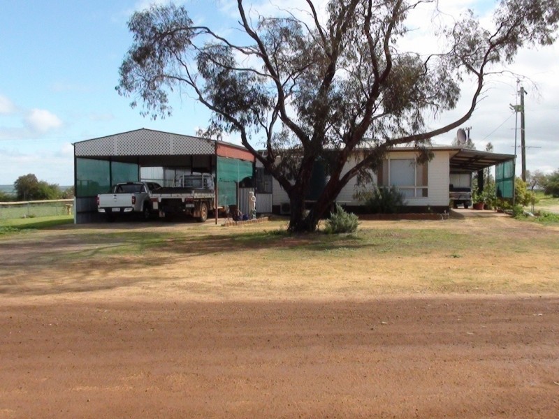 Lot 200 Wade Road, Three Springs WA 6519