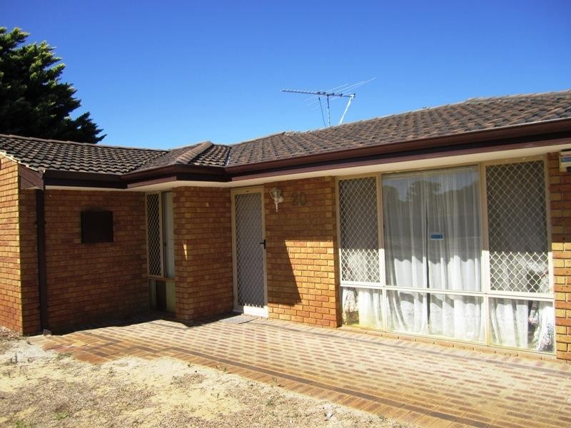 20 Arcaman Place, South Lake WA 6164