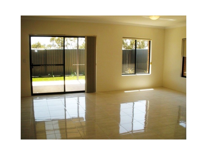 13 Ravensfield Road, Baldivis WA 6171