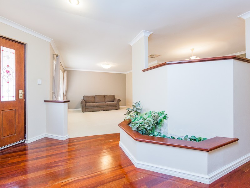 4 Glazier Grove, Wellard WA 6170