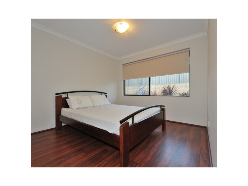 7 Taunton Mews, Leda WA 6170