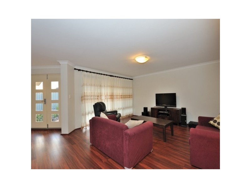 7 Taunton Mews, Leda WA 6170