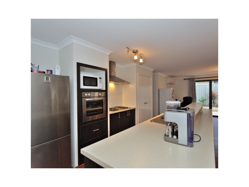 7 Taunton Mews, Leda WA 6170