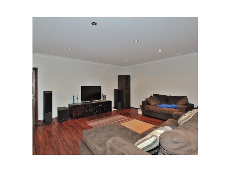 7 Taunton Mews, Leda WA 6170