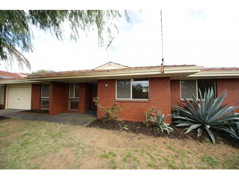 17 Parmelia Avenue, Parmelia WA 6167