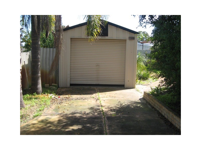 7 Dawson Way, Parmelia WA 6167