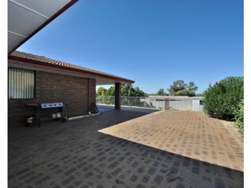 23 McKean Way, Parmelia WA 6167