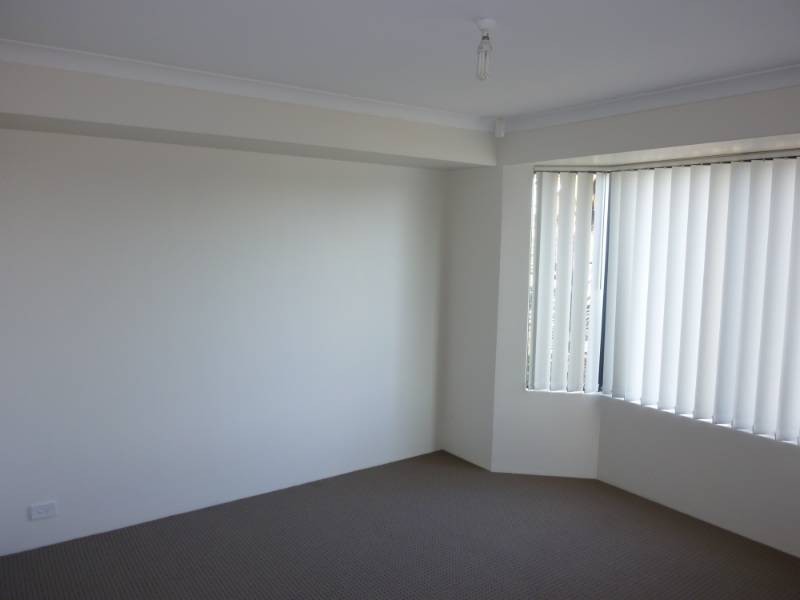 17 Wallingford Crescent, Wellard WA 6170