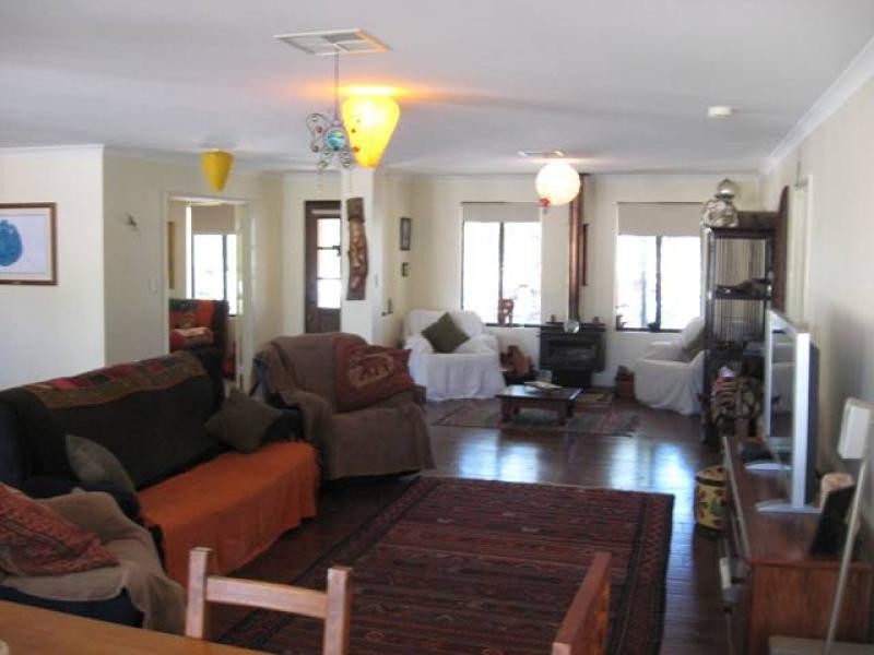 212 Wright Road, Mardella WA 6125