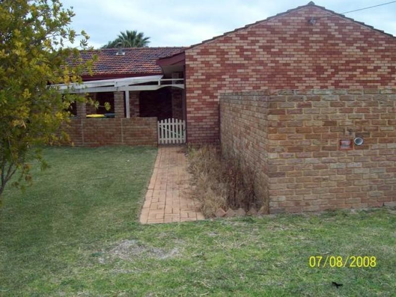 12 June Road, Safety Bay WA 6169