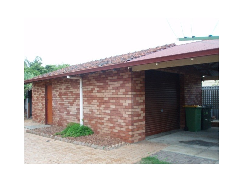 12 June Road, Safety Bay WA 6169