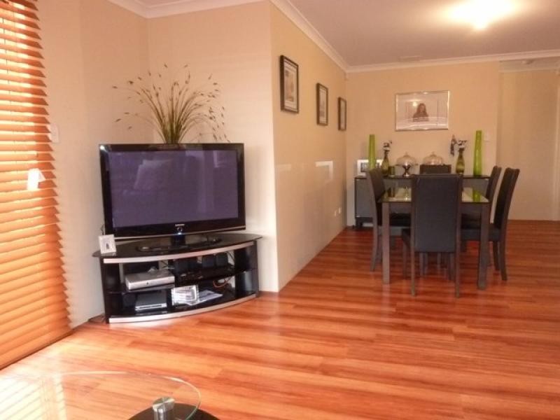 11 Surbiton Approach, Wellard WA 6170