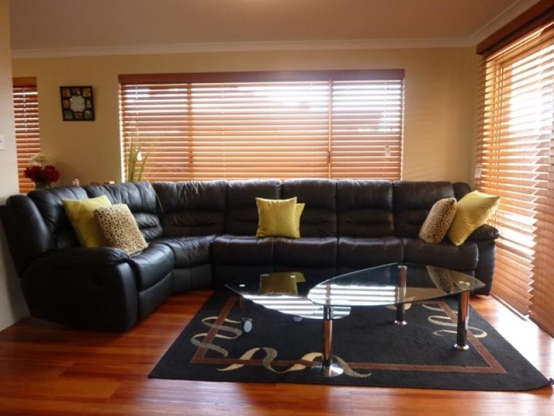 11 Surbiton Approach, Wellard WA 6170