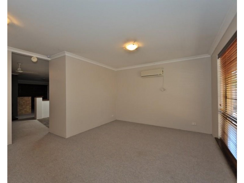 30 Perham Crescent, Leda WA 6170