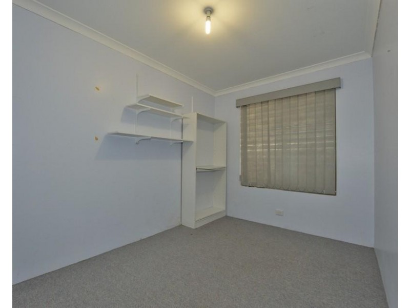 30 Perham Crescent, Leda WA 6170