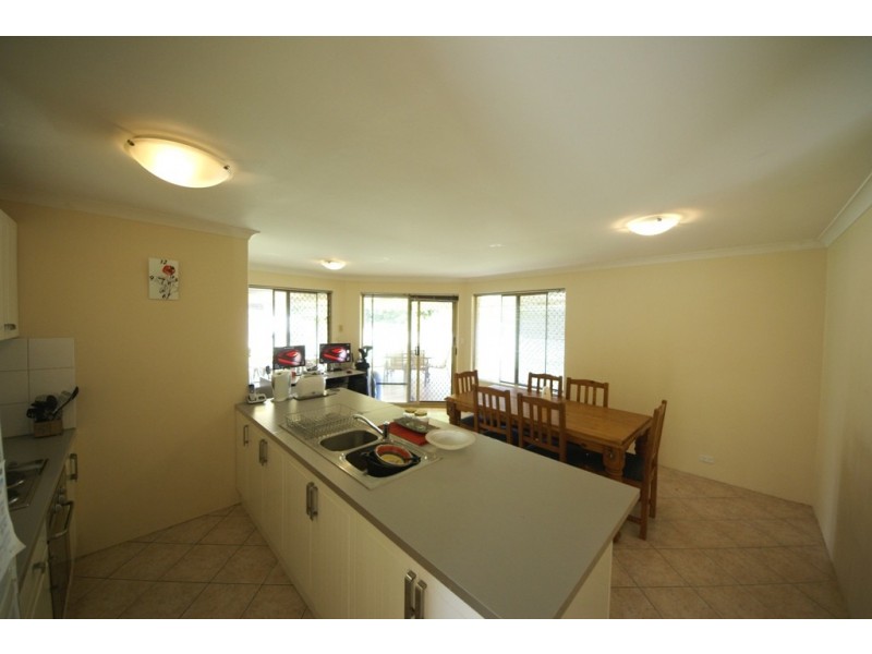 13 Fidler Court, Parmelia WA 6167