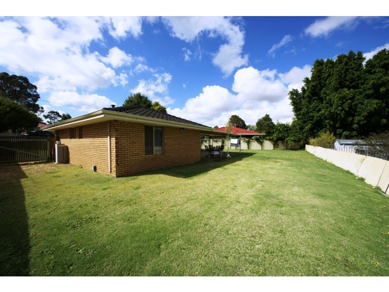 13 Fidler Court, Parmelia WA 6167
