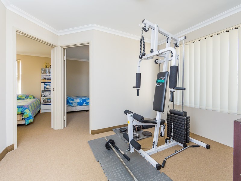 1 Chertsey Way, Wellard WA 6170