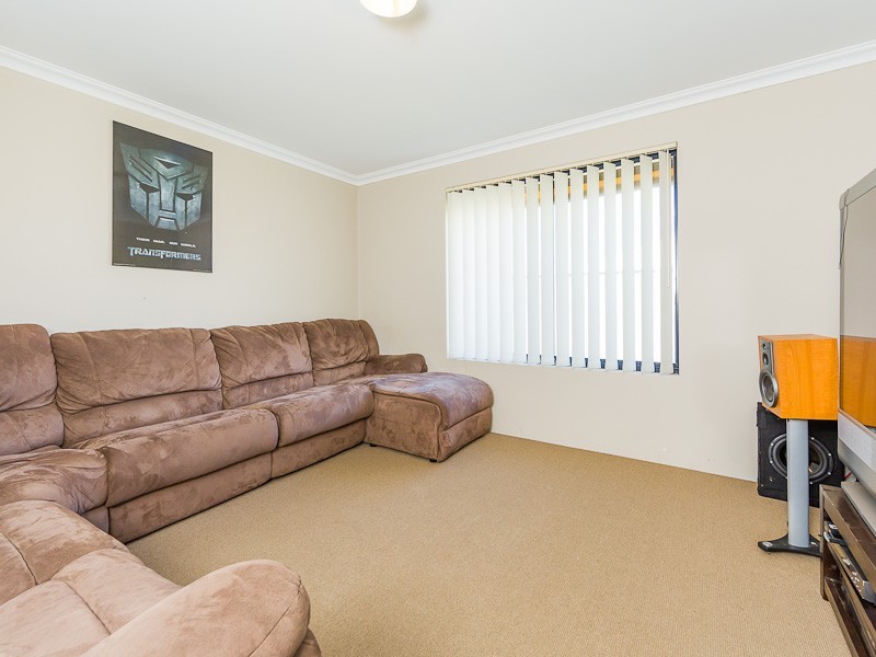 1 Chertsey Way, Wellard WA 6170