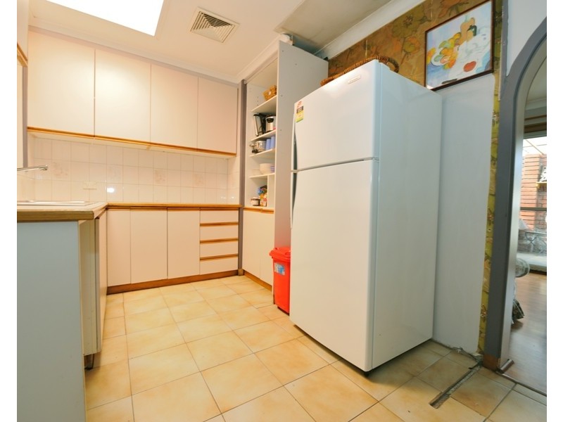 11 Shortland Way, Girrawheen WA 6064