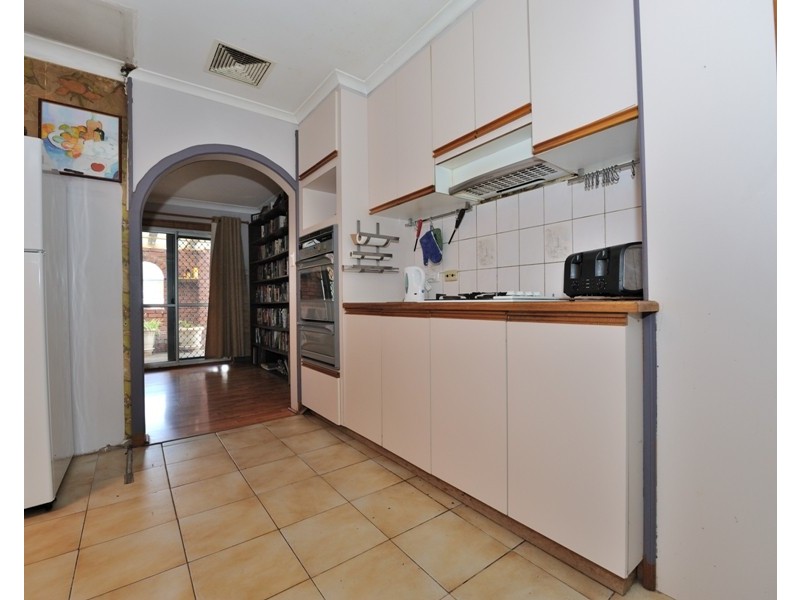 11 Shortland Way, Girrawheen WA 6064